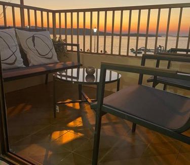Qawra Casa | Spacious Bugibba Seafront Home 3BR Free Parking Free WiFi