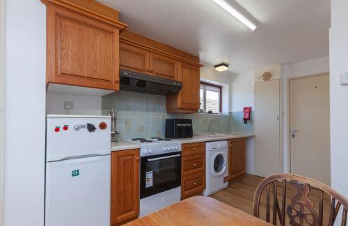 Wheatley Casa | Spacious Bungalow with Parking & Garden, Only 15 Minutes from Oxford City Centre