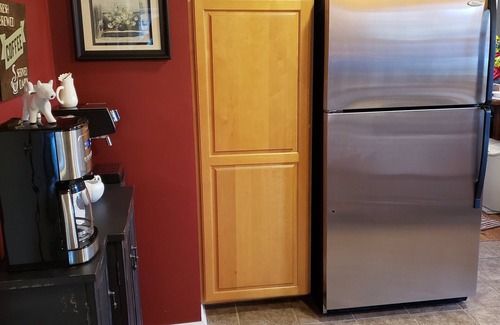 South Bend Casa | Spacious Cape Cod - Minutes from Notre Dame