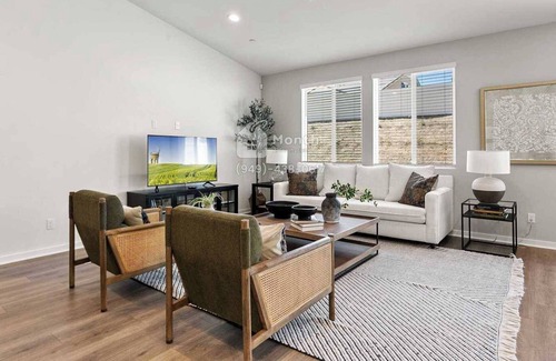 Lancaster Casa | Spacious Castle on Ave L12 #41796