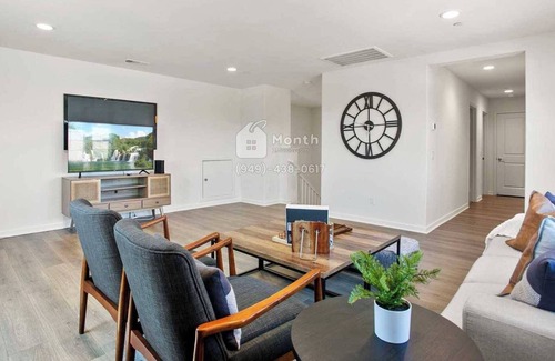 Lancaster Casa | Spacious Castle on Ave L12 #41796