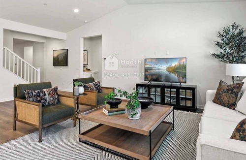 Lancaster Casa | Spacious Castle on Ave L12 #41796