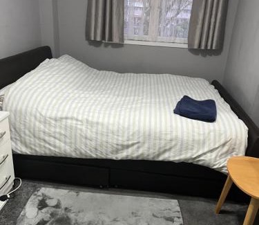 St. Johns Wood Casa | Spacious Central London Double Room