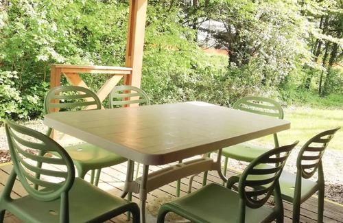 Vouneuil-sur-Vienne Chalet De Esquí | Geräumiges Chalet mit 3 Schlafzimmern und 2 Bädern 6 Personen