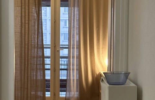 Republique–Point-du-Jour Apartamento | Amplio estudio con encanto ideal parejas o familias.