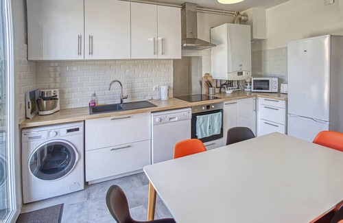 Angouleme Apartamento | Spacious chic haven in Angoulême