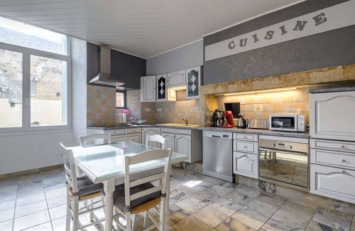 Le Puy-en-Velay Apartamento | ★ Spacious ★ City centre ★ Terrace ★ Easy Parking ★ WIFI ★