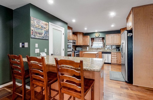 Arrowbear Lake Casa | Spacious, classic home near skiing - fireplace, game room & summer seasonal pool