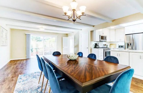 San Rafael Casa | Spacious, Clean, Private Marin Home; 4 bdrm, King Bed, AC
