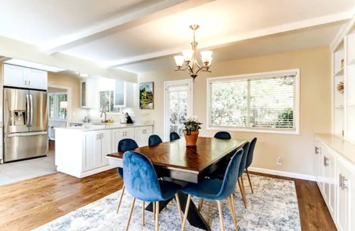 San Rafael Casa | Spacious, Clean, Private Marin Home; 4 bdrm, King Bed, AC
