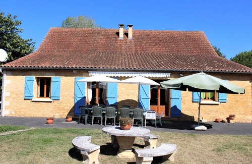 Calviac-en-Perigord Cabaña | Gran casa rural cerca de Sarlat con jardín, juegos, barbacoa y más