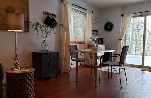 Woodland Park Casa | ¡Estancia en la montaña espaciosa, cómoda y limpia!