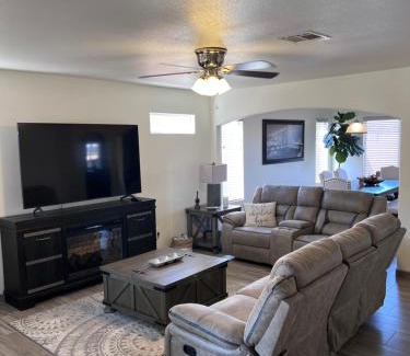 Las Cruces Casa | Spacious, comfortable & relaxing home 4