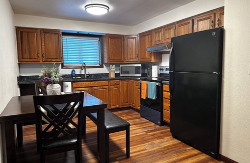 Russian Jack Park Apartamento | Spacious & comfy apt near JBER