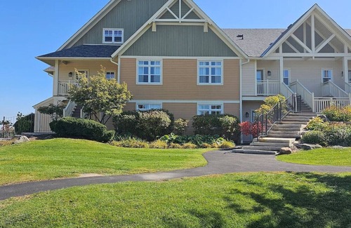 The Blue Mountains Condominio | Spacious Condo next to The Blue Mountains w/ Patio