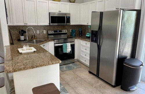 Alice Town Casa | Spacious Condo Bimini Bay Resort, Bahamas, 2Bedrooms /2 Bathrooms, sleeps 8
