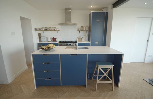 Marhamchurch Casa | Spacious Cornish Cottage with a Modern Twist, Near Bude, Short Drive to Beach