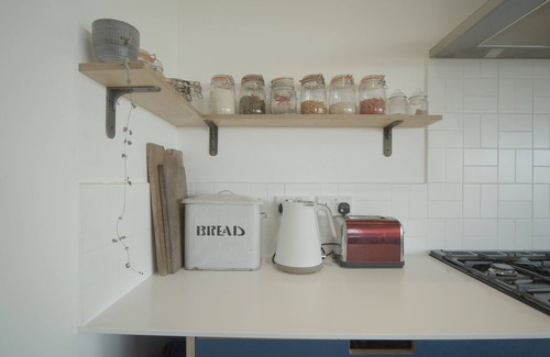 Marhamchurch Casa | Spacious Cornish Cottage with a Modern Twist, Near Bude, Short Drive to Beach