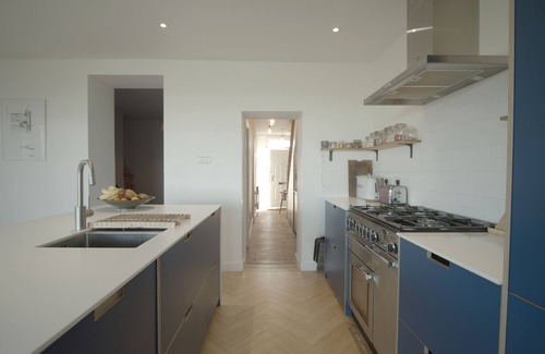 Marhamchurch Casa | Spacious Cornish Cottage with a Modern Twist, Near Bude, Short Drive to Beach
