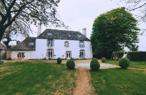 Madre Casa | Spacious country home ideal for 4 families with kids
