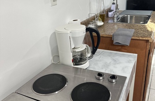 Englewood Apartamento | Spacious & Cozy 1st Floor & Basement Apartment 15 min from NYC!