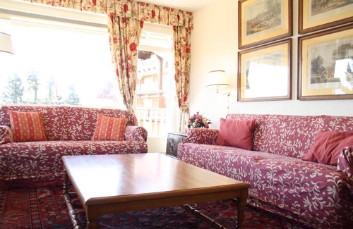 Noes Apartamento | Spacious & Cozy, Europe