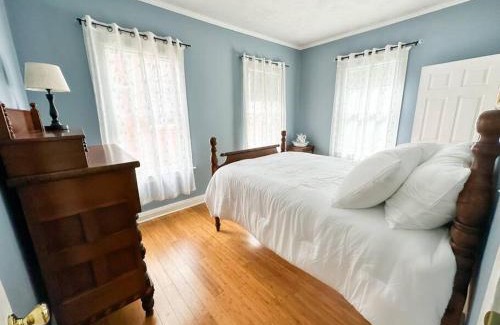 Staunton Casa | Spacious Craftsman near Staunton