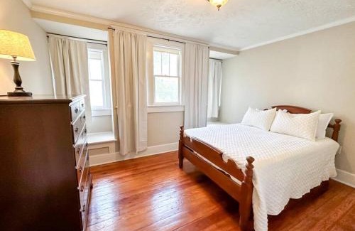 Staunton Casa | Spacious Craftsman near Staunton