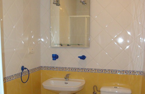 Figueras (Castropol) Apartamento | Spacious, Cute, and Lovely 2 BD/2BA apartment. Castropol, Asturias.