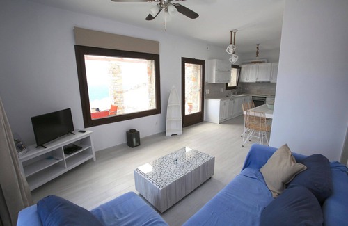 Pisses Villa | Amplia villa de lujo de 5 dormitorios, ubicación tranquila, vistas al mar, playa privada