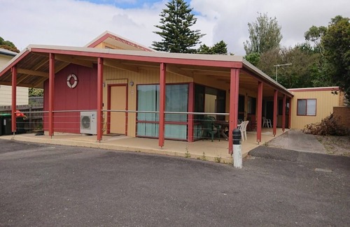 Smiths Beach Casa | Spacious disability-friendly respite property only minutes from Smiths Beach!