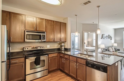 The Gulch Condominio | Spacious Downtown/Gulch Condo - 2bed/2bath