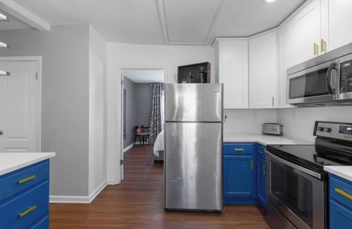 Rosedale Apartamento | Spacious Duplex | 2 Bedroom | Near KU Medical | 18