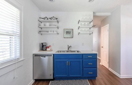Rosedale Apartamento | Spacious Duplex | 2 Bedroom | Near KU Medical | 18