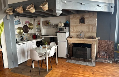 Capucins - Victoire Apartamento | 🏡Spacious Duplex near Saint jean train station.🏡