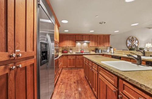 Kirkwood Casa | Spacious Elegance-Kirkwood-Timber Ridge 3 Bedroom residence