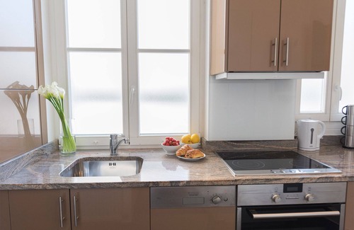 Quartier du Gros-Caillou Apartamento | ¡VENTA! Espacioso, encantador 1 dormitorio con balcón y vista de Eiffel digna de Instra
