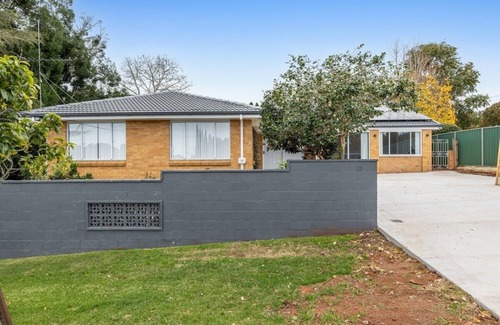 East Toowoomba Casa | Spacious Family Retreat East Toowoomba!