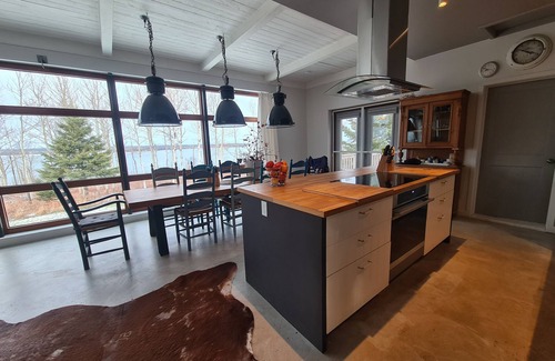 Colchester County Casa | Spacious family friendly house 10 people. Close to Wentworth Jost, Tatabrew etc