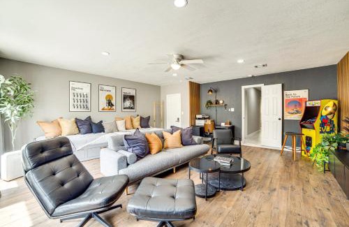 Original Town Casa | Spacious Family Home, 5 Mi to Galleria Dallas!