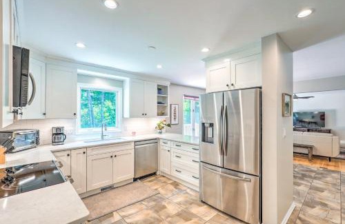 Royal Pines Casa | Spacious Family Home Near Hiking and Breweries!