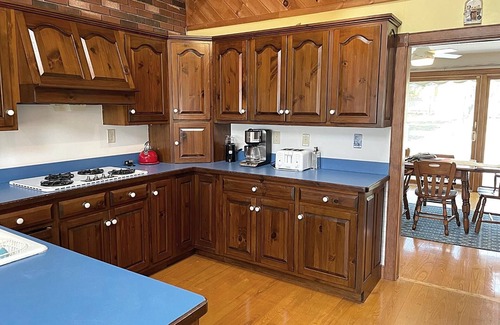 Centerville Casa | Spacious Family Home w/ Beach Pass & Private Pond Access