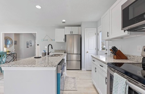 Myrtle Grove Casa | Spacious Family Retreat near Carolina Beach in Wilmington, NC.