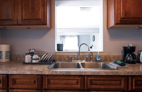 Oak Hill Casa | Spacious Family-sized Home in Central Location