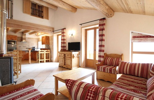 Val Cenis Apartamento | Apartamento para 10 personas en el corazón de Val Cenis Lanslebourg, cerca de servicios y remontes