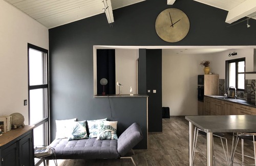 Saint-Pierre-d'Oleron Casa | Spacious, quiet house with large wooded lot