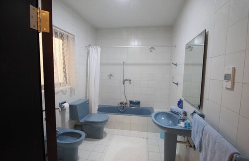 Zebbug Apartamento | Spacious, Fully Airconditioned Apartment x 4 double Bedrooms