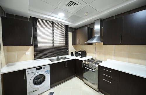 Bur Dubai Apartamento | Spacious Furnished 3BRApt Offer -Wi-Fi Parking
