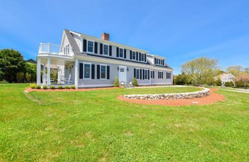 East Orleans Casa | Spacious Game Room Close to Nauset Beach