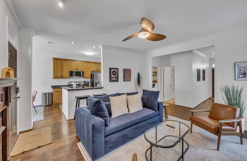 Salemtown Casa | Spacious Germantown Home for Groups